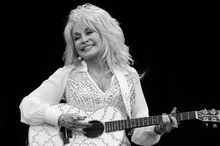 Zemřela zpěvačka Dolly Partonová, první dáma amerického country - Seznam Zprávy
